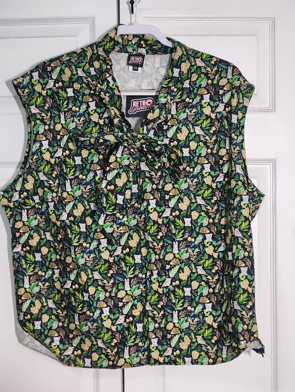 Retrolicious Bow Blouse